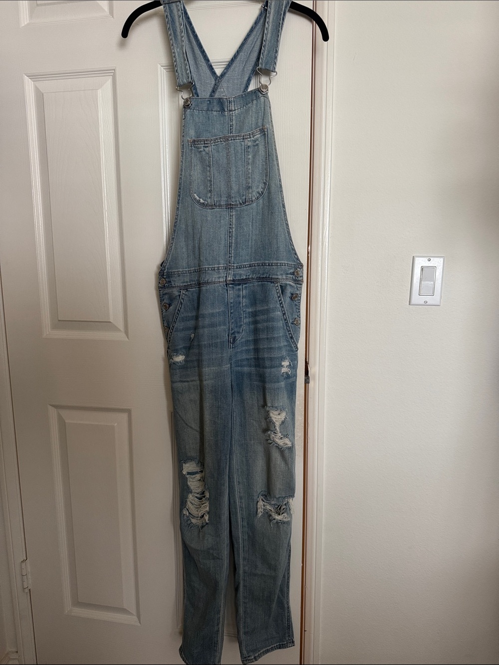 American Eagle Light Blue Distressed Denim Overalls